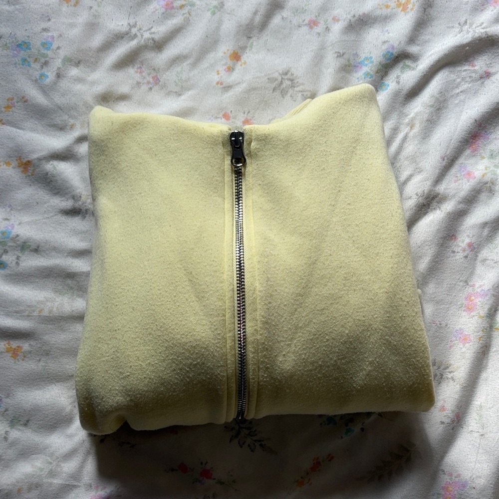 Art Class Yellow Jacket